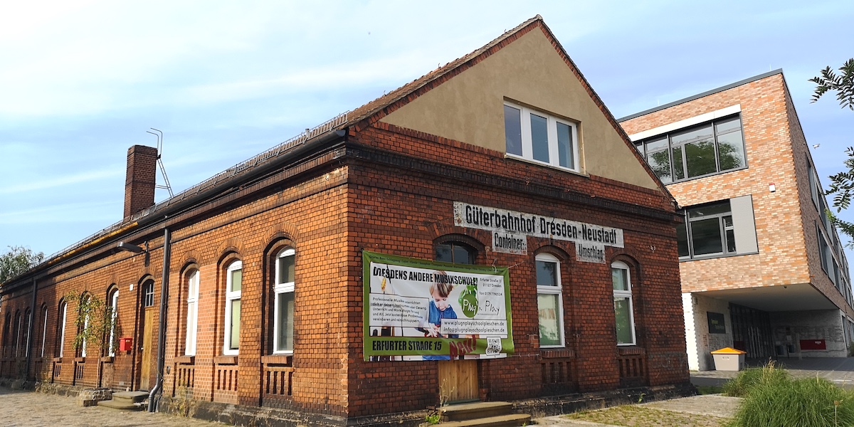 Fassade Dresden Gueterbahnhof Musikschule