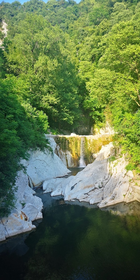 Waterfall Illustration Ovaries